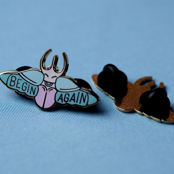 Limited Edition Scarab 'Begin Again' Enamel Pin - Picture 3 of 3